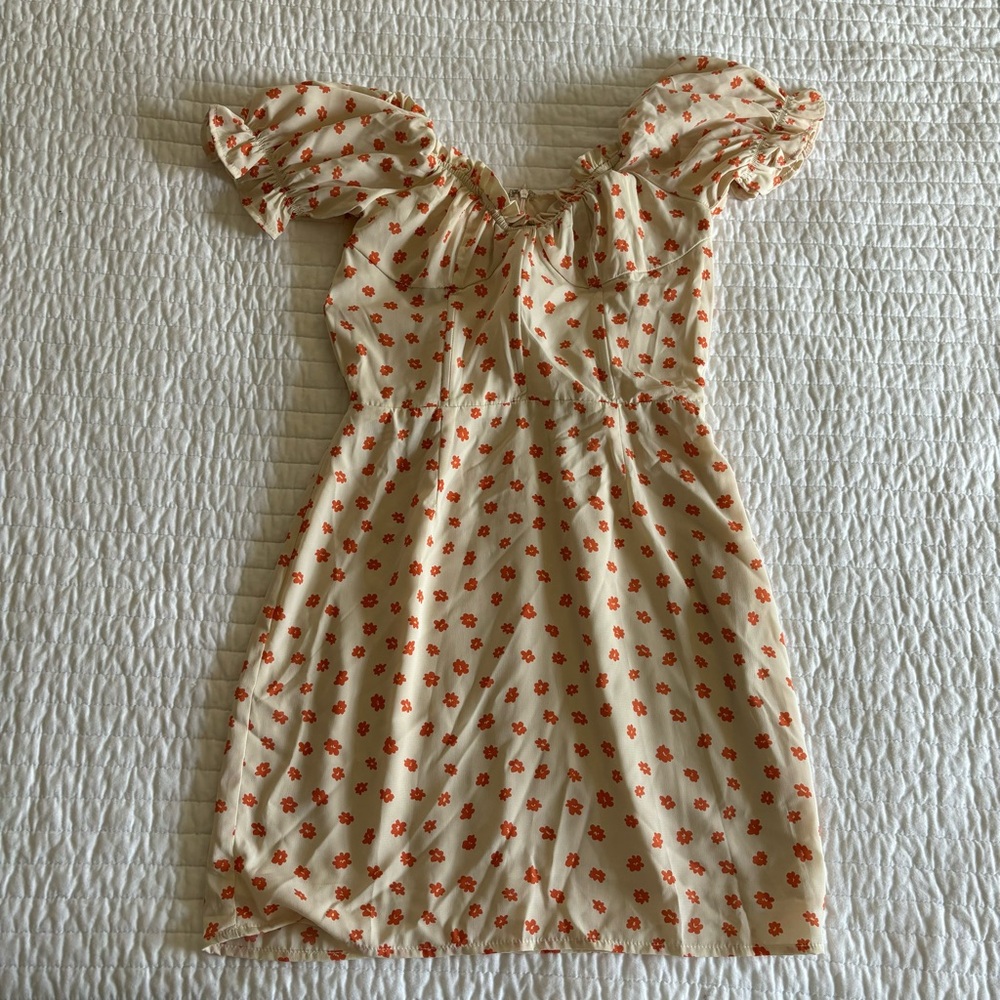 🌼SABO TORI FLORAL MINI DRESS🌼